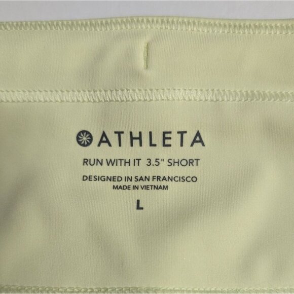 Athleta Run With It 3.5" Shorts Featherweight Stretch Semi-Fitted Mid-Rise L NWT - Picture 6 of 14